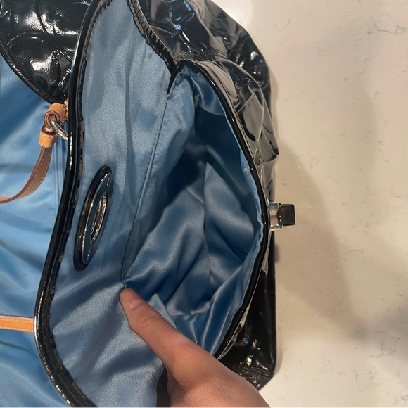 Vintage coach patent leather shoulder tote bag - Picture 9 of 12